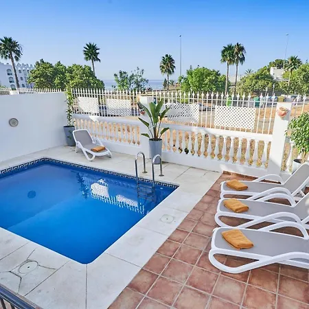 Holiday home Pura - Private Jacuzzi & Heated Pool Nerja