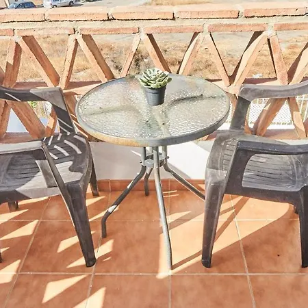 Pura - Private Jacuzzi & Heated Pool Holiday home